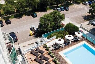 Lido Hotel Residence