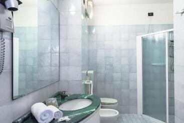 Lido Hotel Residence