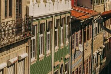 Aparthotel Oporto Sol