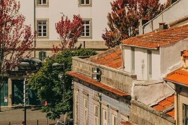 Aparthotel Oporto Sol