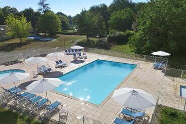 اقامتگاه Vvf Dordogne Lot, Martel Gluges