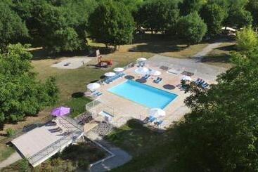 اقامتگاه Vvf Dordogne Lot, Martel Gluges
