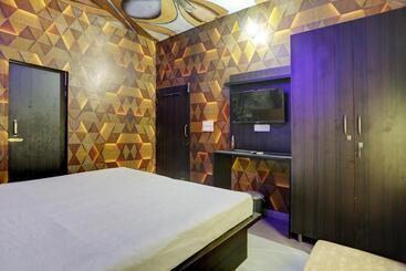 هتل Paradise Inn    Lpu Law Gate