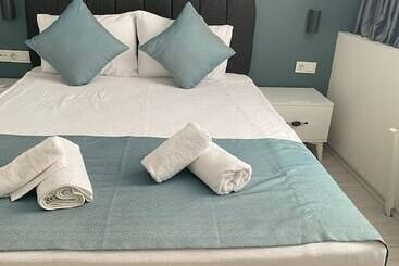 Hadrians Tower Apart Otel