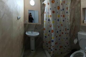 هتل La Protap Calimanesti