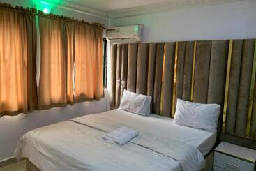 Muajas Hotel & Suites, Ibadan