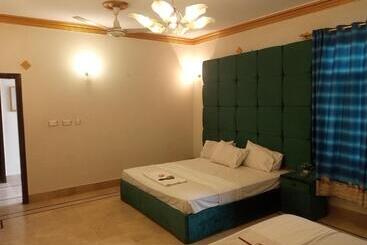 پانسیون Hill View Guest House Karachi