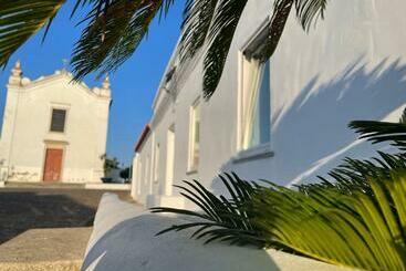 Uma Casa Em Entradas Guesthouse - Castro Verde