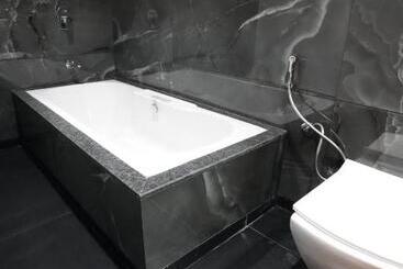 هتل Megh Inn