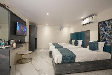 هتل Megh Inn