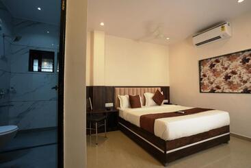 هتل Megh Inn