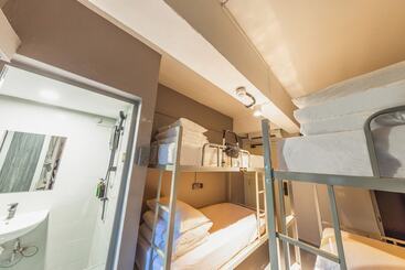 هاستل D Nova Hotel Kallang