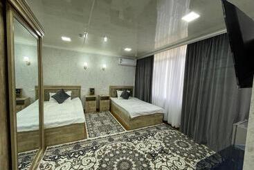 هتل Anor Qal A