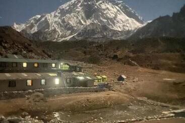 هتل Sherpa Lodge