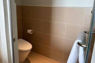هتل The Cam Ranh Resort All Luxury Service