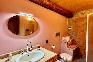 تختخواب و صبحانه Collina Blu
