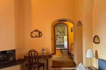 تختخواب و صبحانه Collina Blu