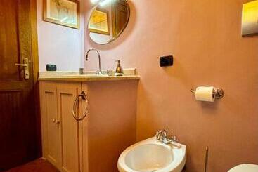 تختخواب و صبحانه Collina Blu