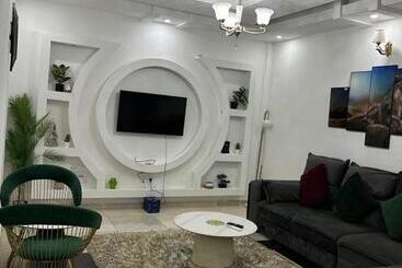 پانسیون Deluxe Mansion