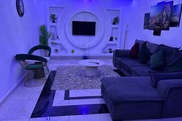 پانسیون Deluxe Mansion