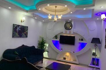 پانسیون Deluxe Mansion