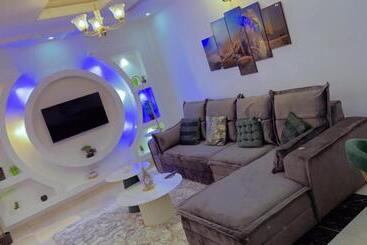 پانسیون Deluxe Mansion