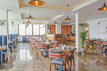 هتل Days Inn By Wyndham Gangtok Tadong
