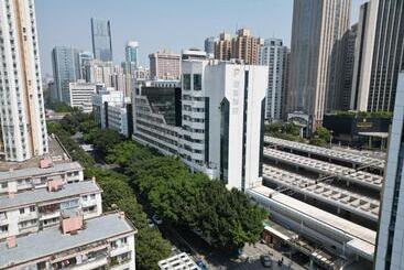 Paco Hotel Shenzhen Luohu Port