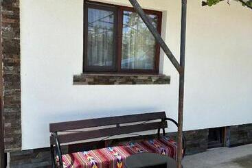 پانسیون Casa Tudor