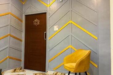 هاستل Golden Lotus Varanasi