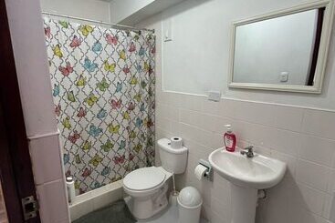 تختخواب و صبحانه Harmony Inn Miraflores