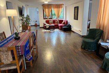 تختخواب و صبحانه Harmony Inn Miraflores