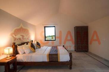 هتل Sam Dunes Safari Campus