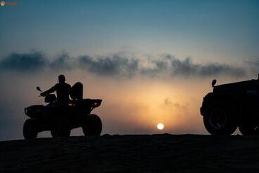 هتل Sam Dunes Safari Campus