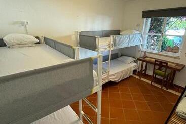 Villa 46 Hostel