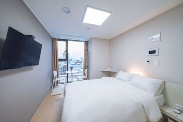 هتل Chuncheon Bella Residence