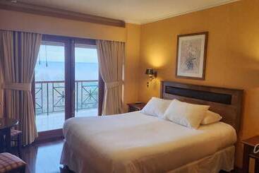 Hotel Y Cabañas Lago Ranco Caja Los Andes