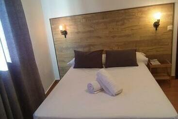 Hostal El Pinar - Montecorto