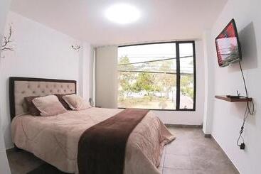 پانسیون Suite Central Park Tababela