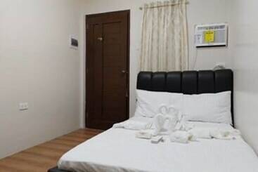 Pilot Hotel Powered By Cocotel