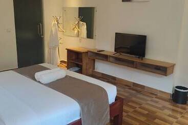 تختخواب و صبحانه Habana Angkor Boutique