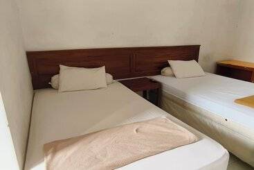 هتل Oyo 92751 Marang Homestay Syariah