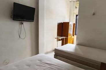 هتل Oyo 92751 Marang Homestay Syariah