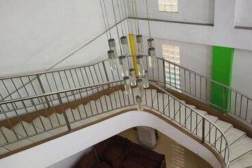 هتل Oyo 92751 Marang Homestay Syariah