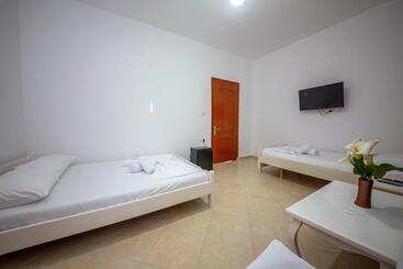 پانسیون Enel Villa