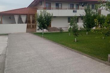 هتل Pestele Ca Odinioară
