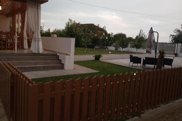 هتل Pestele Ca Odinioară