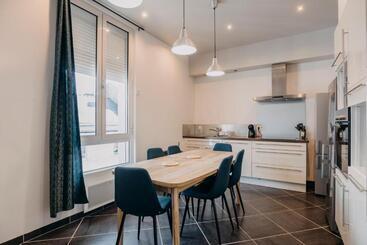 پانسیون Coeur De Ville #h2  Central & Cosy   Logement Partagé   Chambre Privée