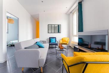 پانسیون Coeur De Ville #h3   Wifi Et Netflix   Lave Linge   Logement Partagé   Chambre Privée