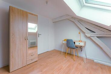 پانسیون Coeur De Ville #h3   Wifi Et Netflix   Lave Linge   Logement Partagé   Chambre Privée